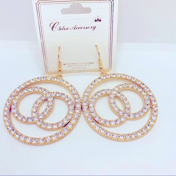 Earrings Crystal Forever Love Very Sparkly! BRAND NEW  Won’t Tarnish - Picture 5 of 8